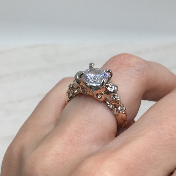 14k white gold skull wedding engagement ring band - Picture 8 of 8